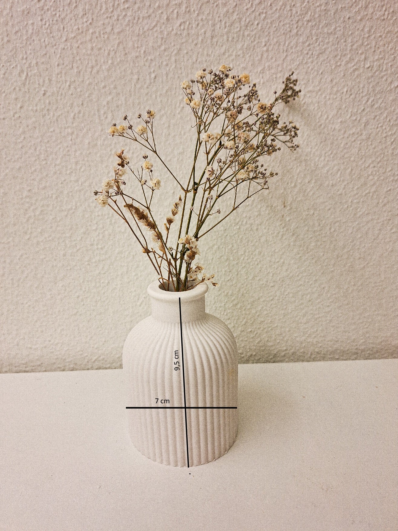 Vase schmal gerillt