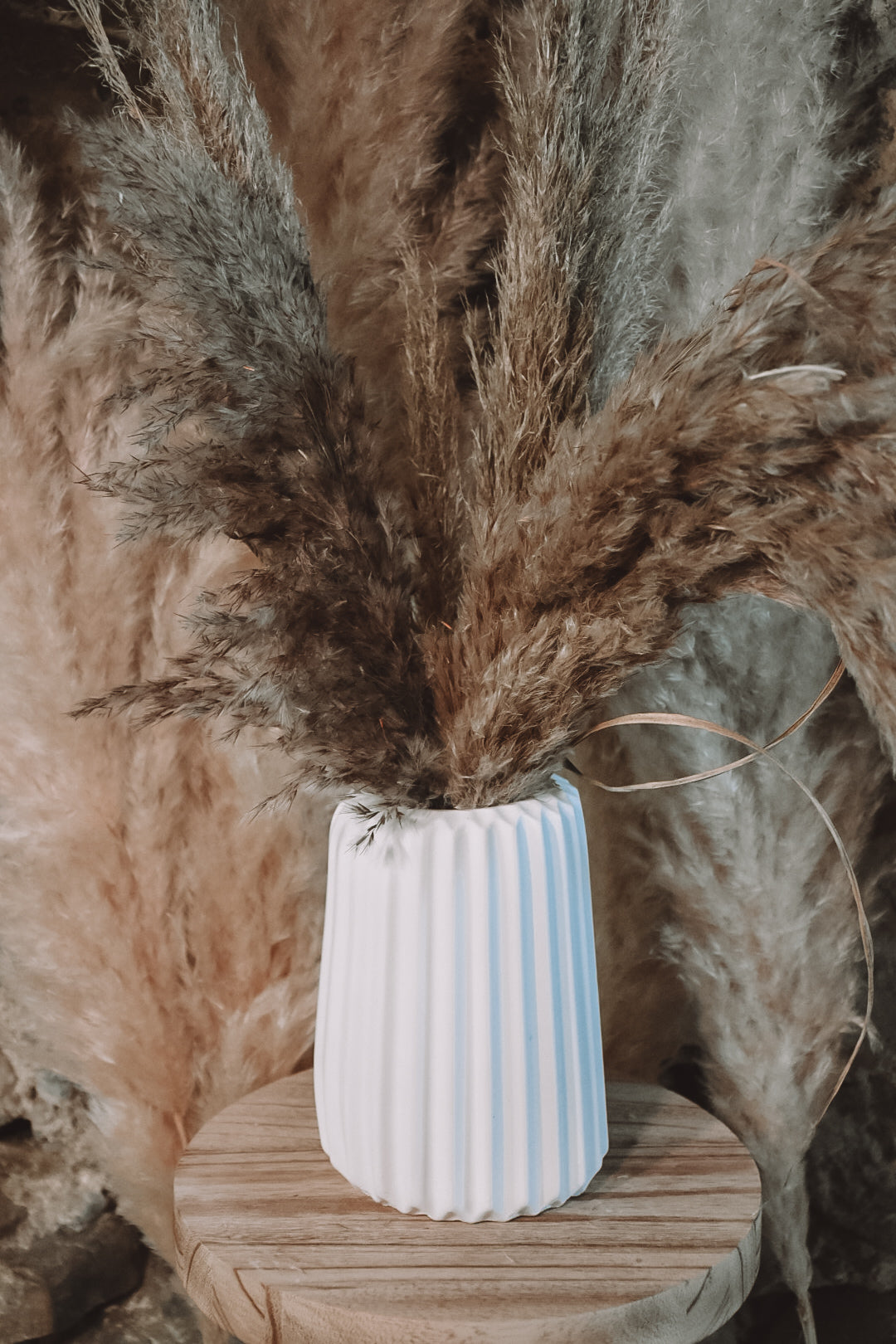 grosse gerillte Vase